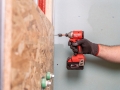 Zakrętarka udarowa akumulatorowa 1/4" HEX 190 Nm Milwaukee M18 BLIDRC-402C (4933492840)6