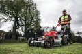 Kosiarka z napędem 53 cm na dwa akumulatory Milwaukee M18 F2LM53 -122 (4933479585)4