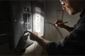 Latarka z wbudowanym akumulatorem USB 250 lm Milwaukee IR PL250 (4933478705)5