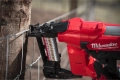 Zszywacz do ogrodzeń Milwaukee M18 FFUS-302C (4933479832)7
