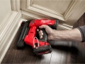 Zszywacz akumulatorowy Milwaukee M18 FNCS18GS-0X (4933471942)5